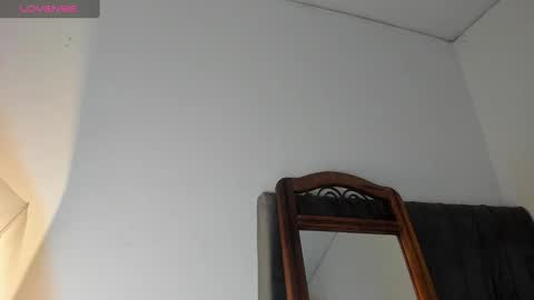 angelina  online show from September 8, 2025, 11:04 pm