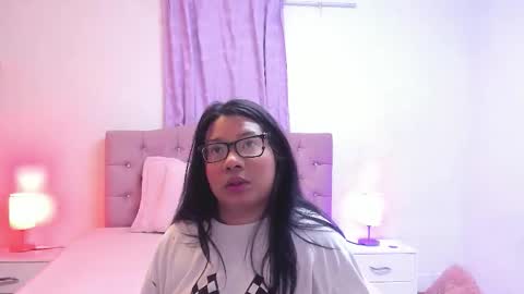 Martina online show from September 10, 2025, 4:12 am