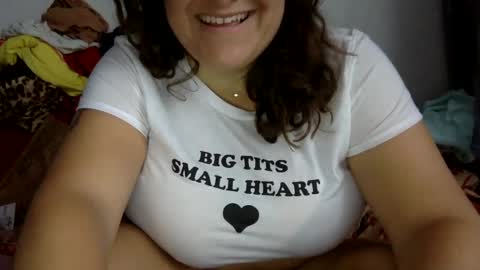 latinagoddess_isa online show from October 1, 2025, 10:38 pm