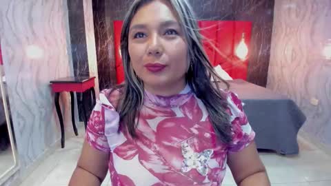 EMMA   online show from February 6, 2026, 2:53 pm