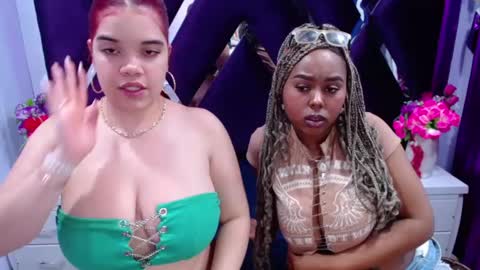 Snapshot of latinas_anales chatting on December 19, 2024, 6:56 pm latinas_anales online show from December 19, 2024, 6:56 pm