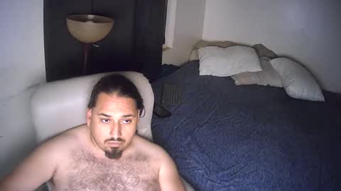 LatinoBB online show from October 14, 2025, 8:04 am