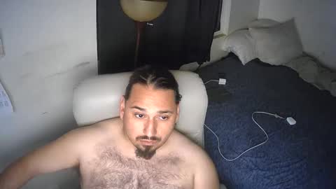 LatinoBB online show from October 20, 2025, 1:50 am