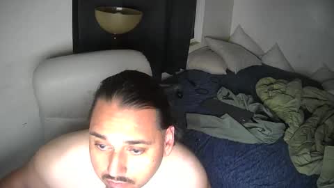 LatinoBB online show from October 24, 2025, 8:11 am