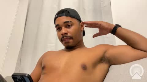 Snapshot of latinbbc_00 chatting on February 23, 2025, 5:23 am latinbbc_00 online show from February 23, 2025, 5:23 am