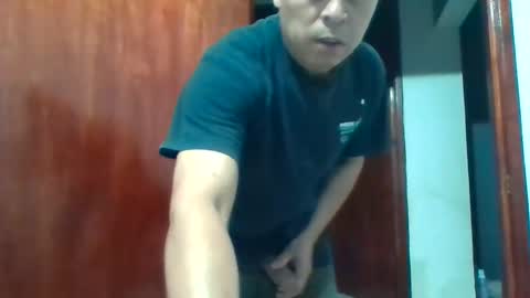 Snapshot of latinbigdick2 chatting on December 8, 2024, 6:01 am Robert online show from December 8, 2024, 6:01 am