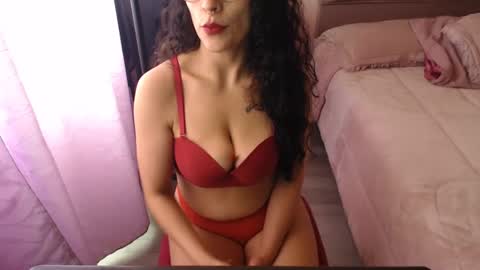 Snapshot of latinboobs23 chatting on March 6, 2025, 6:05 pm latinboobs23 online show from March 6, 2025, 6:05 pm