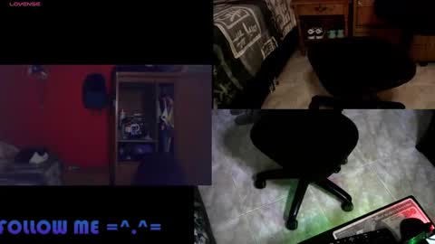 Snapshot of latinboycam25 chatting on January 4, 2025, 12:27 am Aaron I N D E P E N D E N T - M O D E L online show from January 4, 2025, 12:27 am