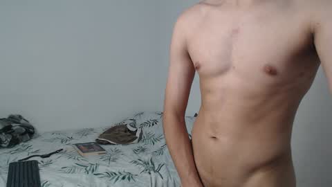 Snapshot of latinbunny7779 chatting on January 5, 2025, 10:32 am camilo online show from January 5, 2025, 10:32 am