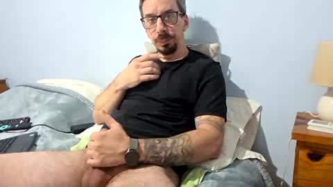 latinheat95 online show from July 16, 2026, 9:21 pm