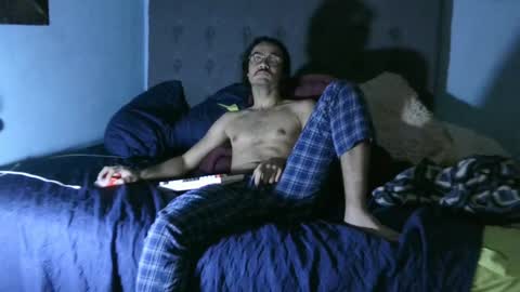 latinincognito online show from January 8, 2025, 11:41 pm