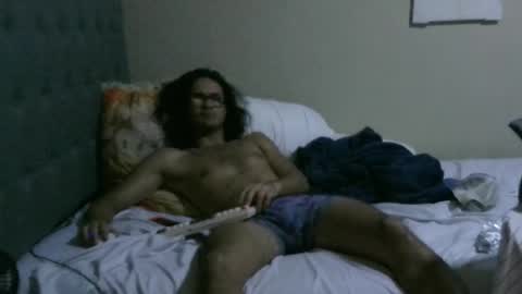 latinincognito online show from November 9, 2025, 9:07 am