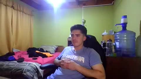 latinn_babe online show from November 25, 2025, 4:45 am