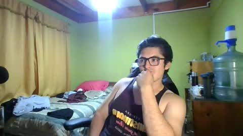 latinn_babe online show from May 10, 2026, 4:17 am