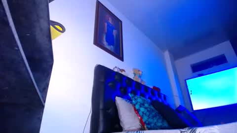 valentina online show from January 25, 2025, 7:49 am