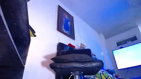 valentina online show from February 12, 2025, 12:48 am