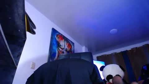 valentina online show from February 20, 2025, 3:23 am