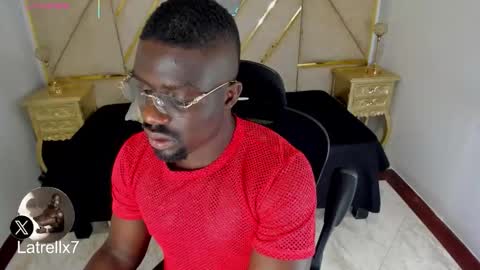 LEANDRO online show from November 6, 2025, 2:56 am