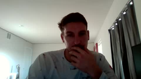 Snapshot of latvianhammer302 chatting on January 28, 2025, 1:05 pm latvianhammer302 online show from January 28, 2025, 1:05 pm