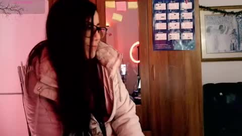 Snapshot of laujgray chatting on February 1, 2026, 2:32 am laujgray online show from February 1, 2026, 2:32 am