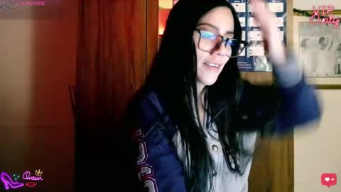 Snapshot of laujgray chatting on February 14, 2026, 3:25 am laujgray online show from February 14, 2026, 3:25 am