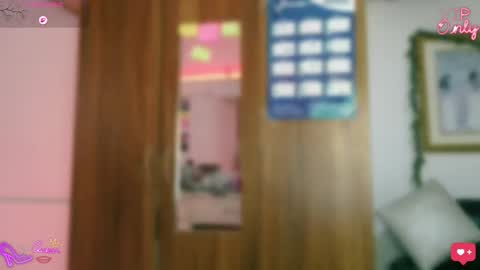 laujgray online show from March 27, 2026, 9:36 pm