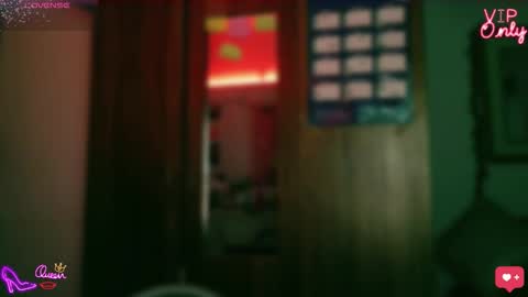 laujgray online show from March 29, 2026, 7:52 am