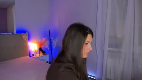 Laura online show from February 10, 2026, 6:28 am