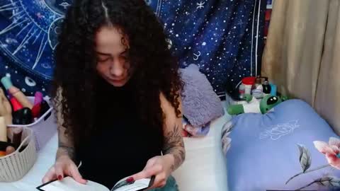  Wen  online show from December 12, 2024, 7:26 pm