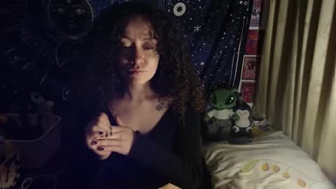  Wen  online show from February 5, 2025, 2:19 am