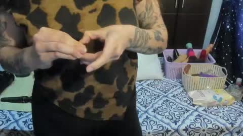 Snapshot of laura_anal_ chatting on February 16, 2026, 7:10 pm Wen online show from February 16, 2026, 7:10 pm