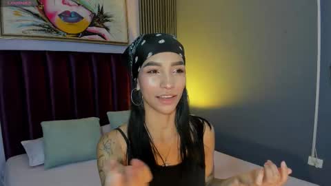 Laura online show from March 27, 2026, 12:27 pm