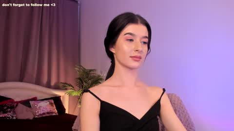 Laura online show from December 26, 2024, 3:27 am