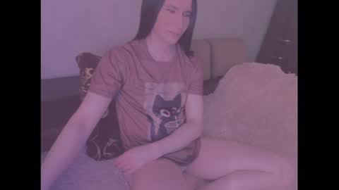 laura_night_byte online show from July 16, 2026, 5:46 am