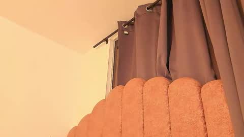 LAURA SOE online show from March 21, 2026, 9:58 am