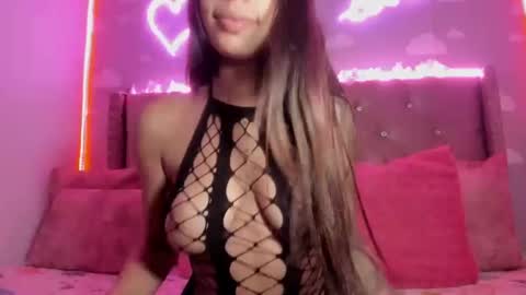 Snapshot of laurabermu2002 chatting on March 3, 2025, 3:30 am Jynx maze online show from March 3, 2025, 3:30 am