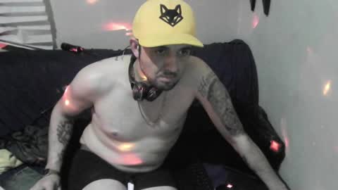 Snapshot of lauradecuada2 chatting on April 11, 2026, 4:39 am lauradecuada2 online show from April 11, 2026, 4:39 am