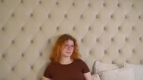 Laura online show from April 25, 2026, 9:01 am