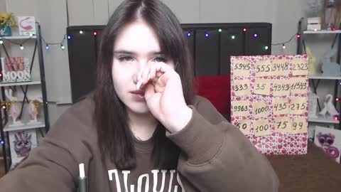 LauraHlot online show from February 1, 2025, 7:13 pm