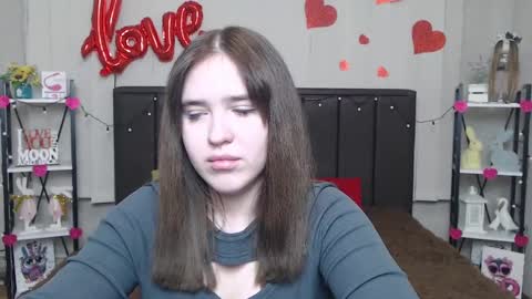 LauraHlot online show from February 23, 2025, 12:30 am