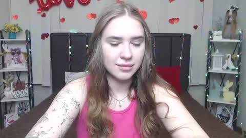 Snapshot of laurahlot chatting on May 26, 2026, 6:42 am LauraHlot online show from May 26, 2026, 6:42 am