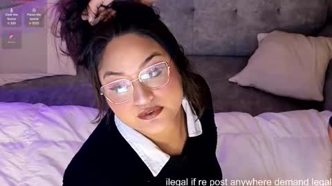 Laura and Phillipe SEE YOU AGAIN ON JANUARY 12 2025 HAPPY NEW YEAR online show from October 14, 2025, 4:13 am