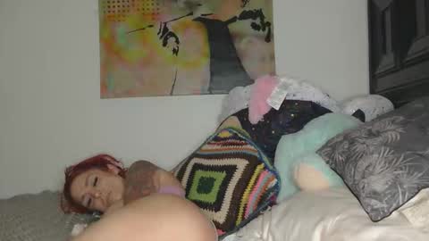 Snapshot of lauralye1983 chatting on October 22, 2025, 1:44 pm Lilian Banks online show from October 22, 2025, 1:44 pm