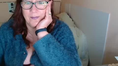 Snapshot of laureanne50 chatting on January 17, 2025, 10:00 am laureanne online show from January 17, 2025, 10:00 am