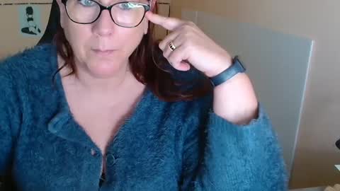 Snapshot of laureanne50 chatting on January 19, 2025, 10:06 am laureanne online show from January 19, 2025, 10:06 am