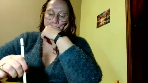 Snapshot of laureanne50 chatting on February 22, 2025, 9:15 pm laureanne online show from February 22, 2025, 9:15 pm