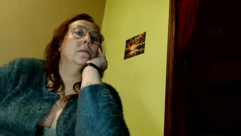 Snapshot of laureanne50 chatting on February 25, 2025, 8:09 pm laureanne online show from February 25, 2025, 8:09 pm