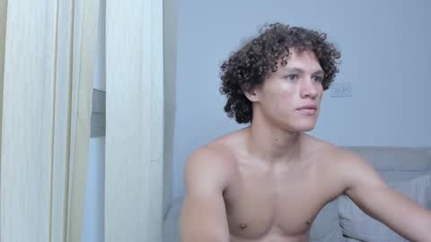 Laureent online show from December 29, 2024, 10:25 pm