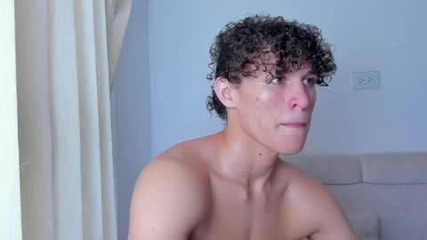 Laureent online show from January 23, 2025, 8:45 pm