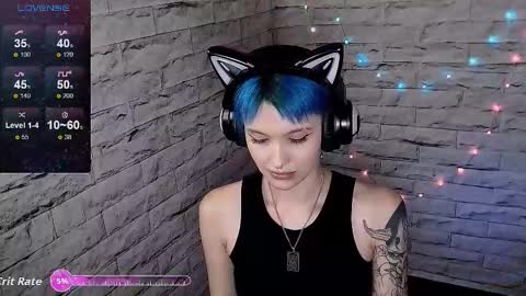 Eva online show from October 25, 2025, 6:57 pm